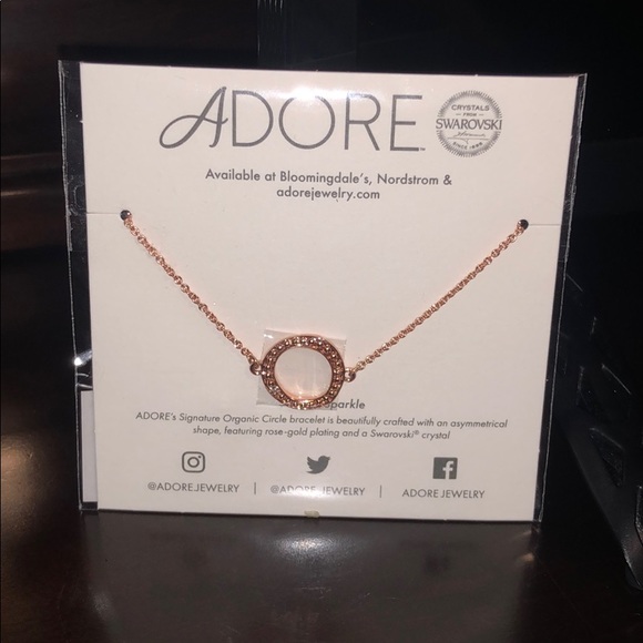 NEW! Adore Bracelet - Picture 1 of 1